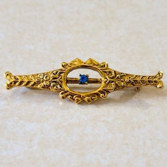 Gold Tone Bar Pin Brooch Sparkling Blue Gemstone Beautiful Classic Vintage - Picture 4 of 5